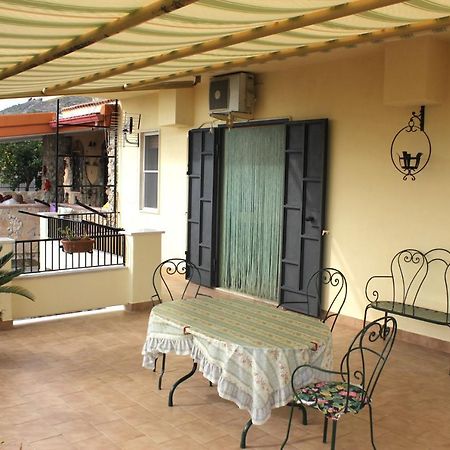 Home With Amazing View Monte SantʼAngelo Buitenkant foto