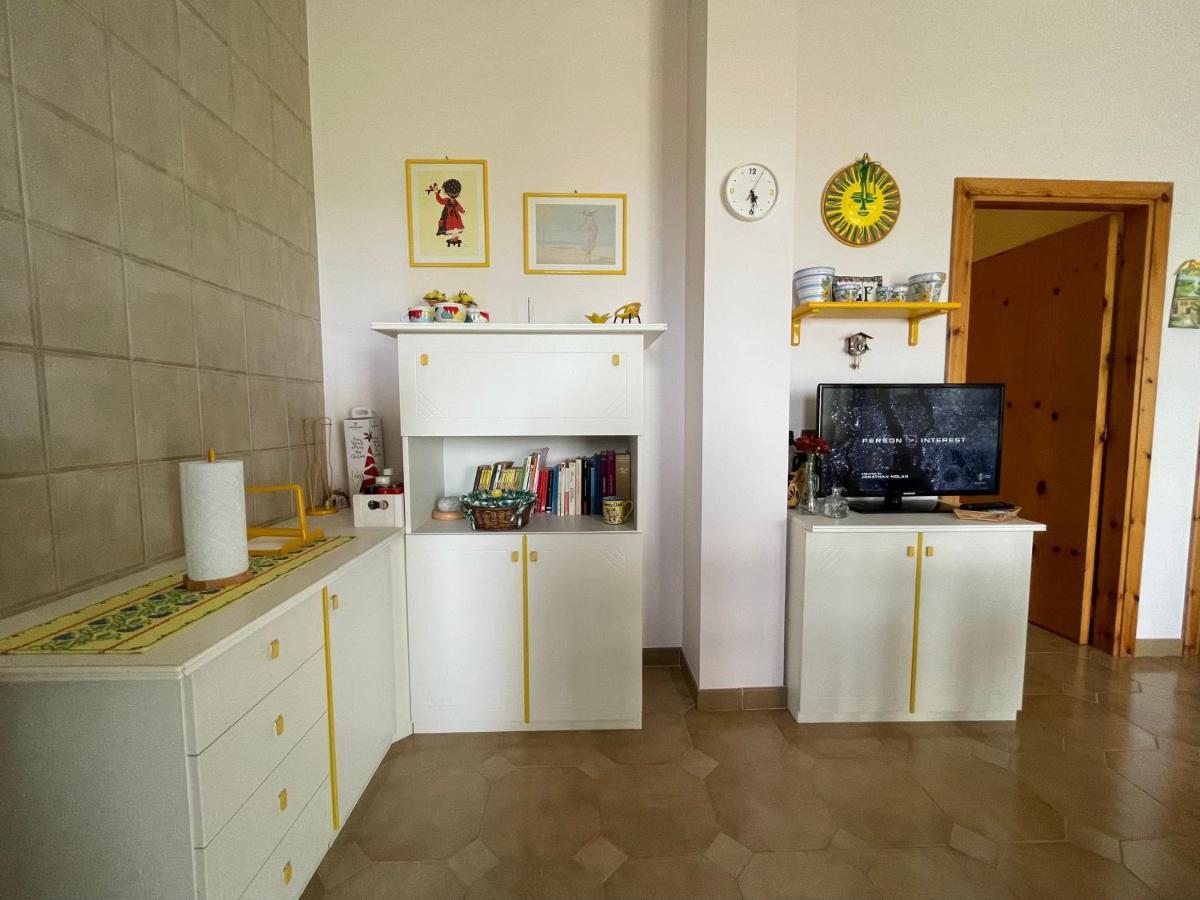 Home With Amazing View Monte SantʼAngelo Buitenkant foto