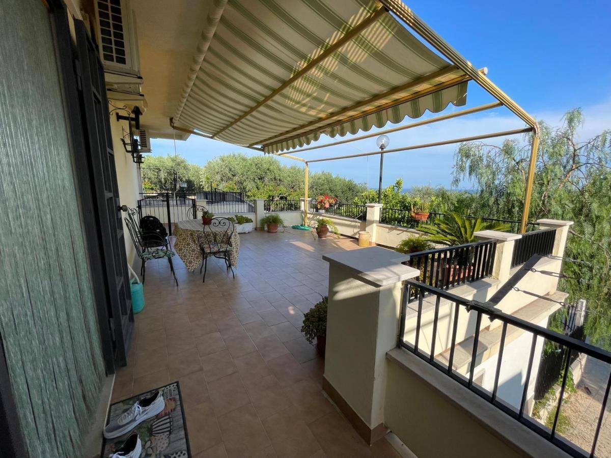 Home With Amazing View Monte SantʼAngelo Buitenkant foto